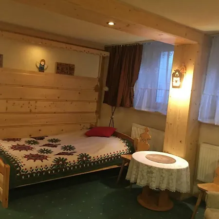 Habitación en casa particular Goscinne Koralik Zakopane